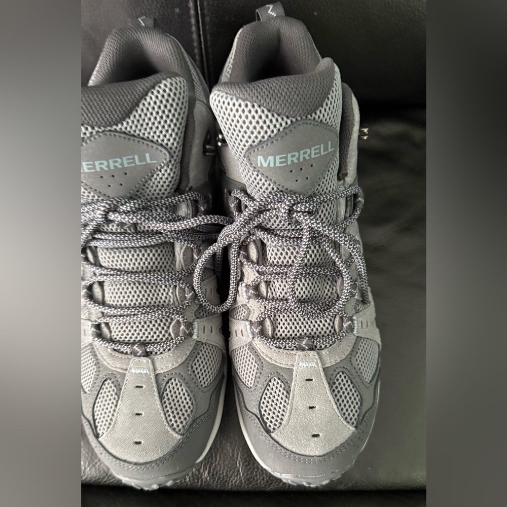 Merrell Women's Gray Athletic Shoes
